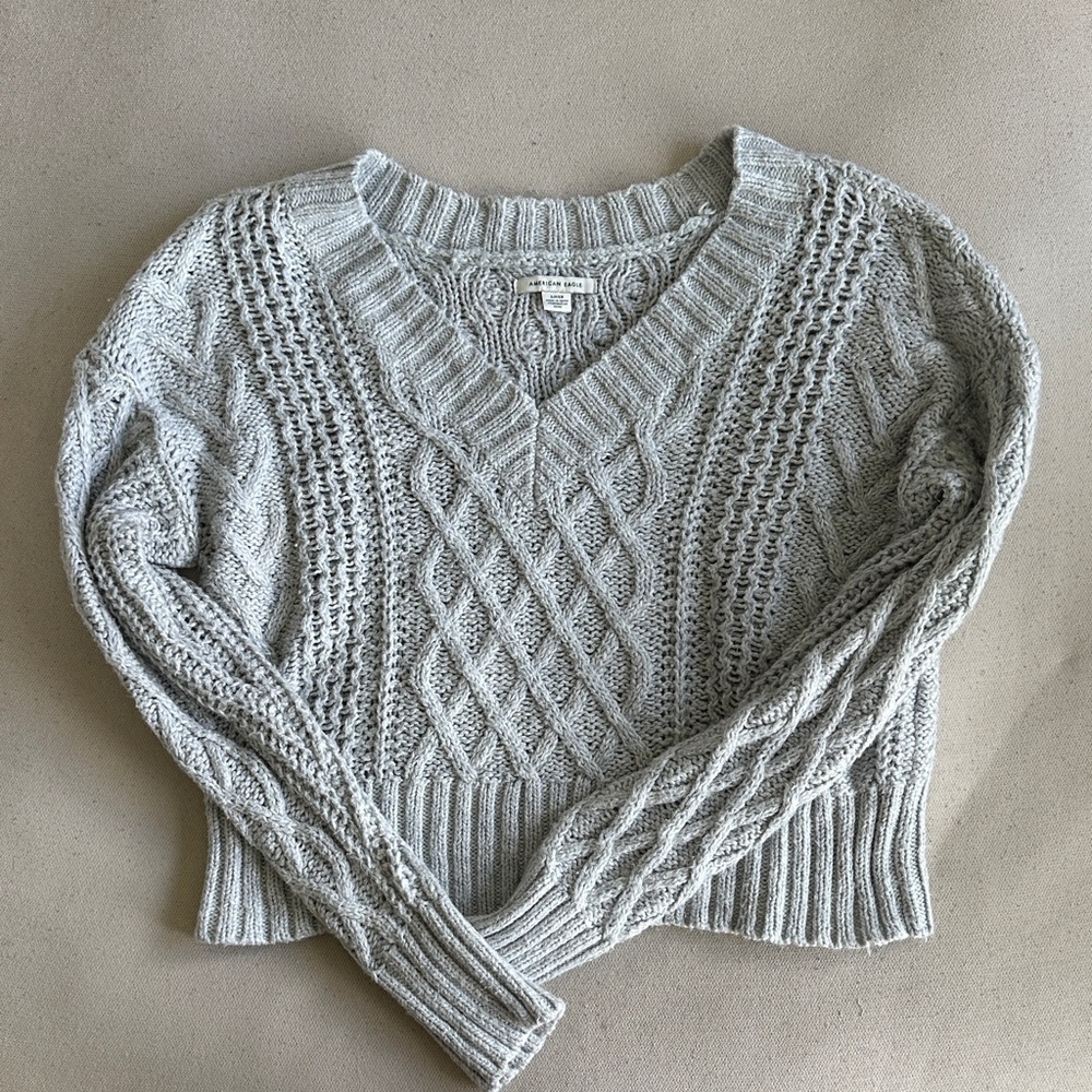 American Eagle Outfitters Light Gray V-Neck Sweater